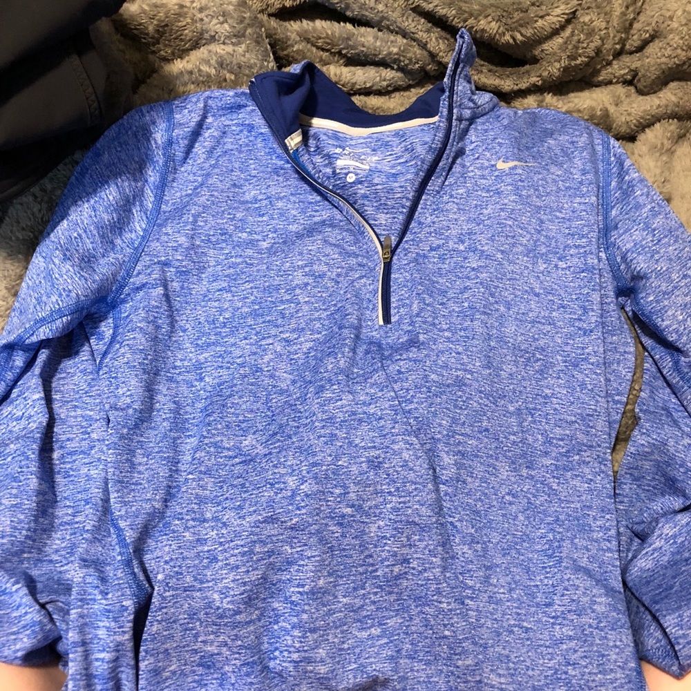Nike long sleeve dri fit 1/4 zip up hoodie